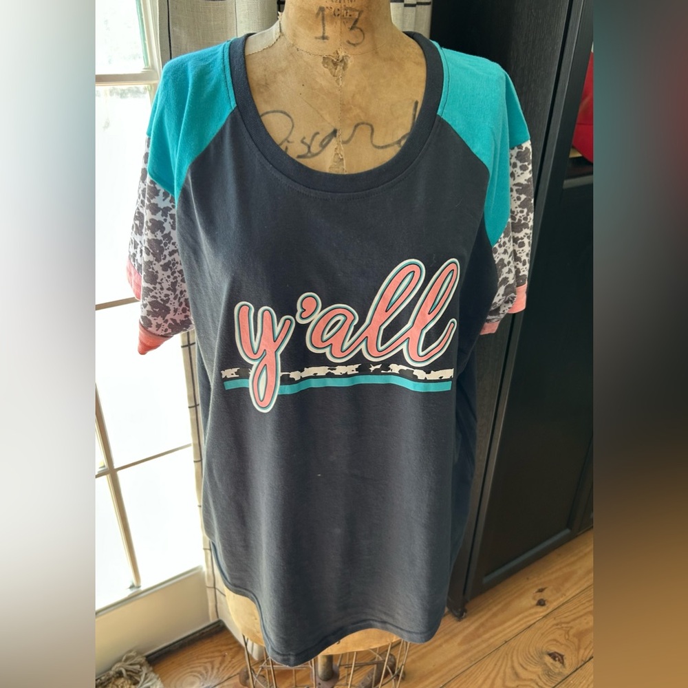 Colorful Graphic Tee with 'Y'all' Print